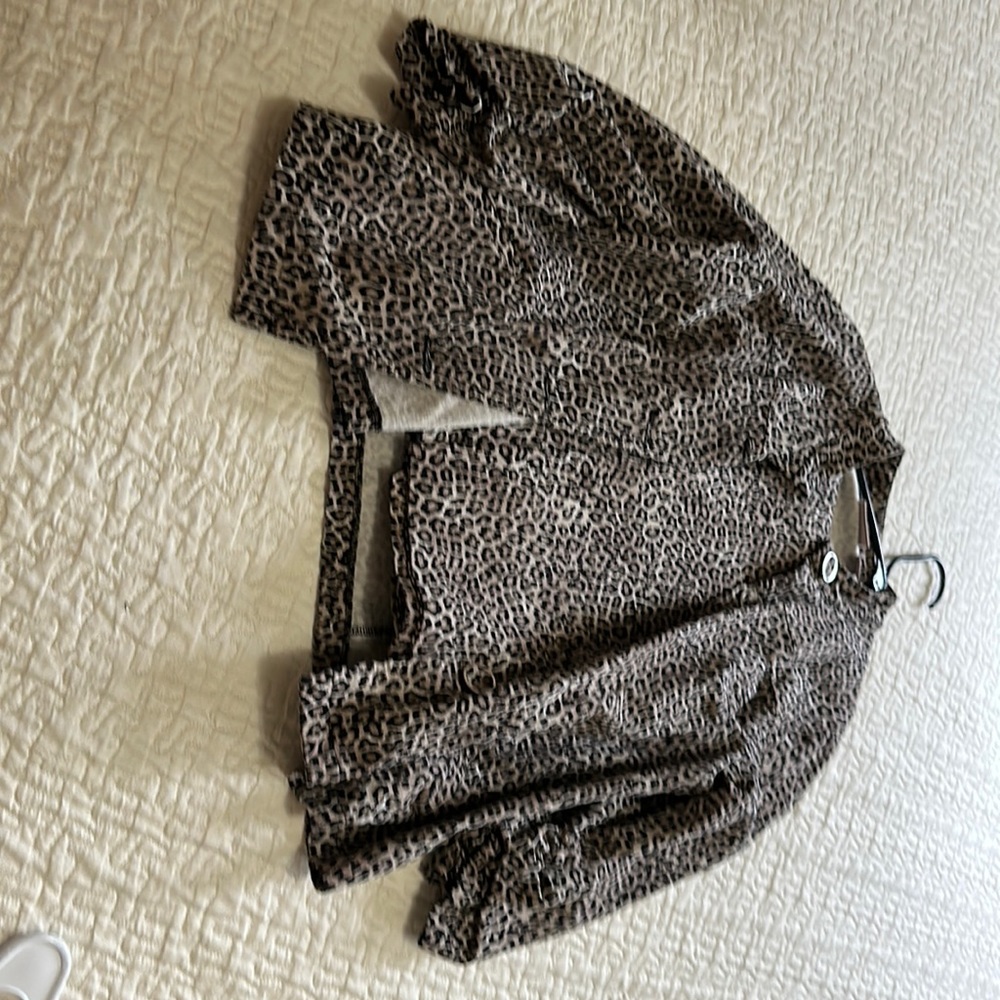 Chicos cheetah print pant set size 2